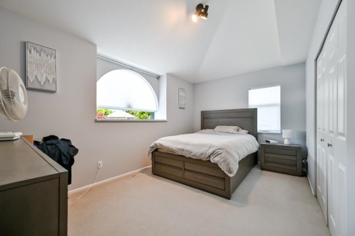 14842 82A Avenue, Surrey, BC 