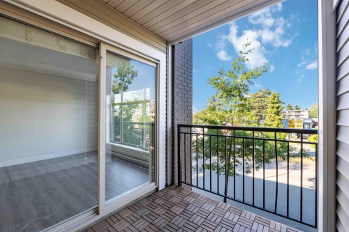 215-13555 Gateway Drive, Surrey, BC 
