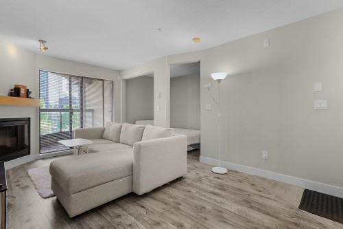 331-10838 City Parkway  Surrey, BC V3T 5X9