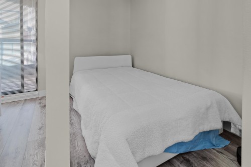 331-10838 City Parkway, Surrey, BC 