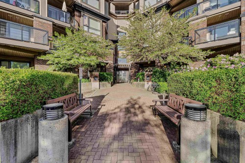 331-10838 City Parkway, Surrey, BC 