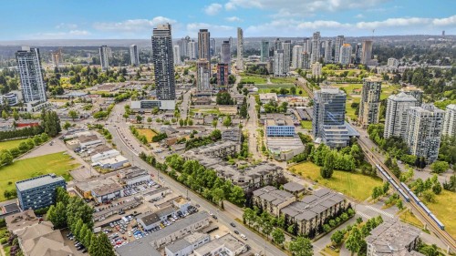 331-10838 City Parkway, Surrey, BC 