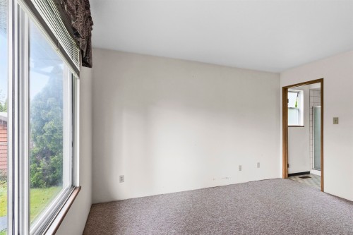 9381 139 Street, Surrey, BC 