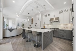 918 163 Street Surrey, BC V4A 4Y4