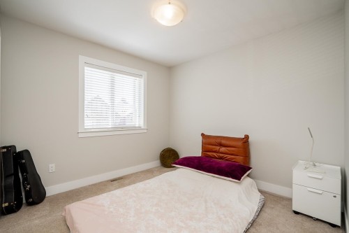 19338 72A Avenue, Surrey, BC 