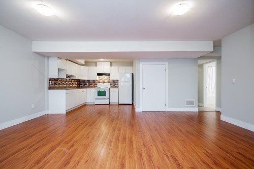 19338 72A Avenue, Surrey, BC 
