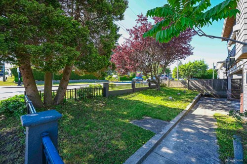 15807 Buena Vista Avenue, White Rock, BC 