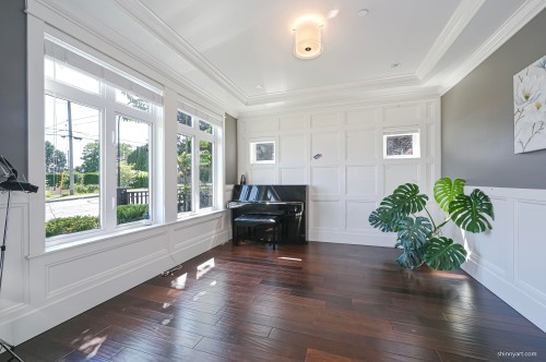 15807 Buena Vista Avenue, White Rock, BC 