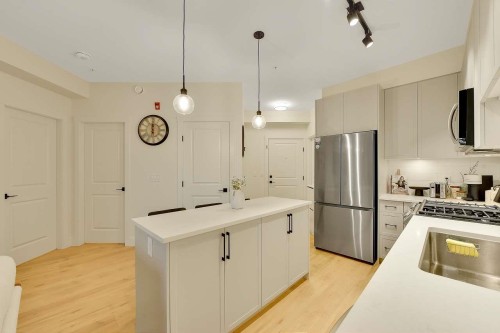 202-7506 199A Street, Langley, BC 