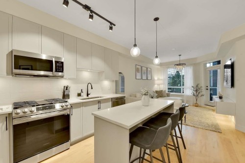 202-7506 199A Street, Langley, BC 