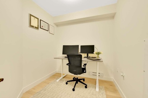 202-7506 199A Street, Langley, BC 