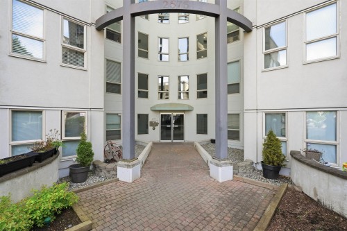 108-2575 Ware Street, Abbotsford, BC 