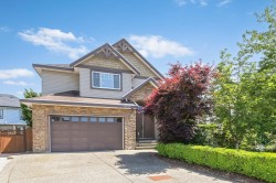 19698 71b Avenue Langley, BC V2Y 3A4
