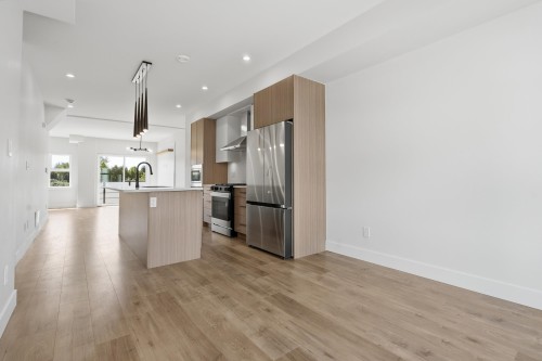 21-177 175A Street, Surrey, BC 