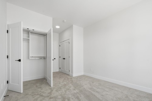 21-177 175A Street, Surrey, BC 