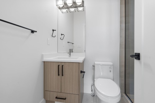 21-177 175A Street, Surrey, BC 