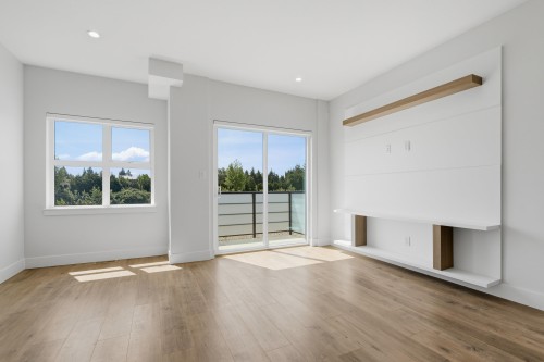 21-177 175A Street, Surrey, BC 