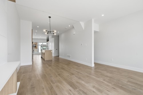 21-177 175A Street, Surrey, BC 