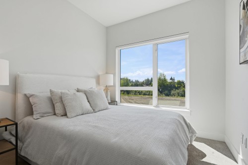 24-177 175A Street, Surrey, BC 