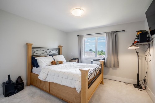 6128 150B Street, Surrey, BC 