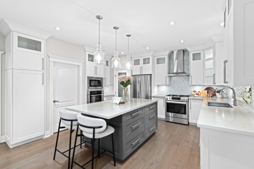 3733 Devonshire Drive, Surrey, BC 