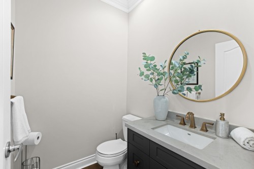 3733 Devonshire Drive, Surrey, BC 