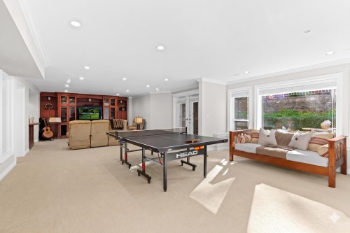 3733 Devonshire Drive, Surrey, BC 