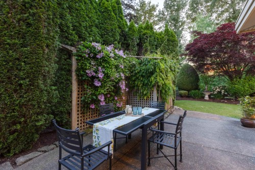 3733 Devonshire Drive, Surrey, BC 