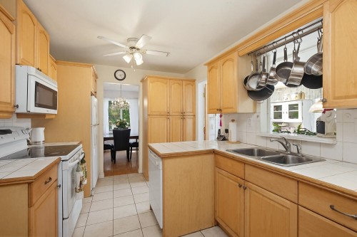 27039 28B Avenue, Langley, BC 