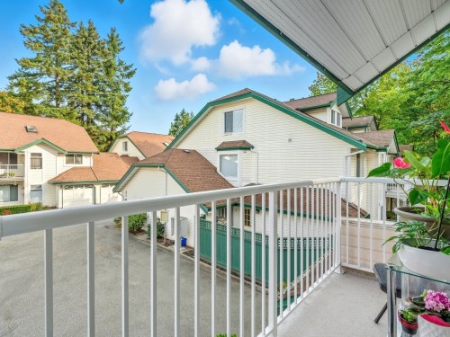 210-10308 155A Street, Surrey, BC 