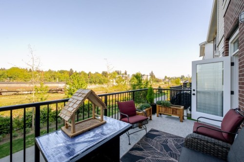 35-2774 Montrose Avenue, Abbotsford, BC 