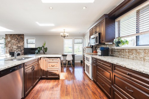 2266 Willoughby Way, Langley, BC 