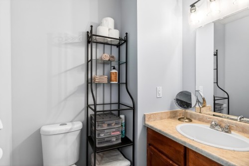 2472 Wayburne Crescent, Langley, BC 