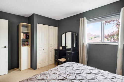 2472 Wayburne Crescent, Langley, BC 