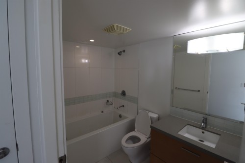 1906-10777 University Drive, Surrey, BC 