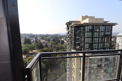 1906-10777 University Drive, Surrey, BC 