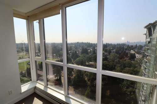 1906-10777 University Drive, Surrey, BC 