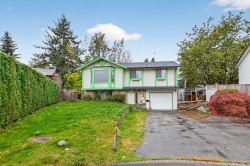 7253 140a Street Surrey, BC V3W 7N4