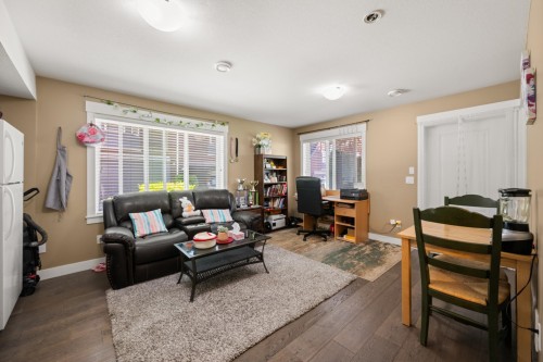 10-15977 26 Avenue, Surrey, BC 
