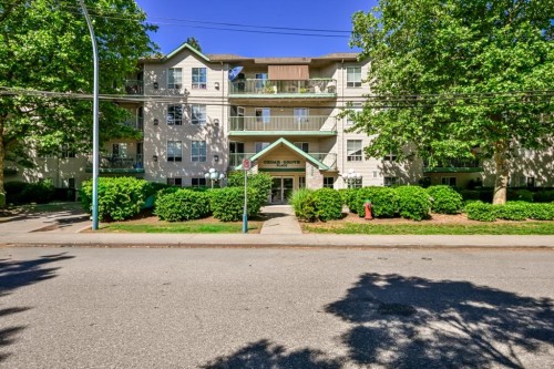 302-2435 Center Street  Abbotsford, BC V2T 2N4