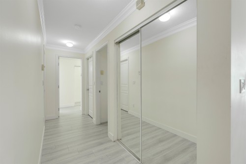 207-6385 121 Street  Surrey, BC V3X 3K6