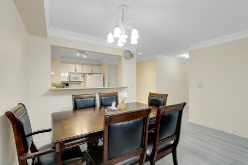 207-6385 121 Street, Surrey, BC 