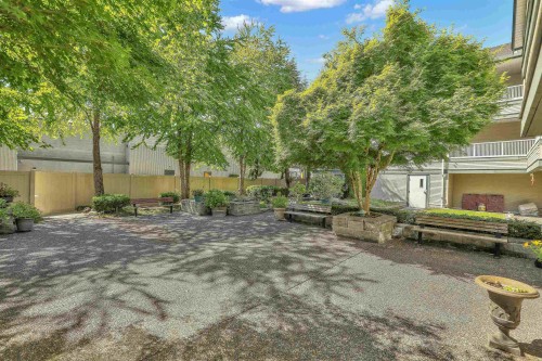 207-6385 121 Street, Surrey, BC 