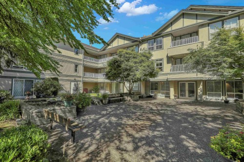 207-6385 121 Street, Surrey, BC 