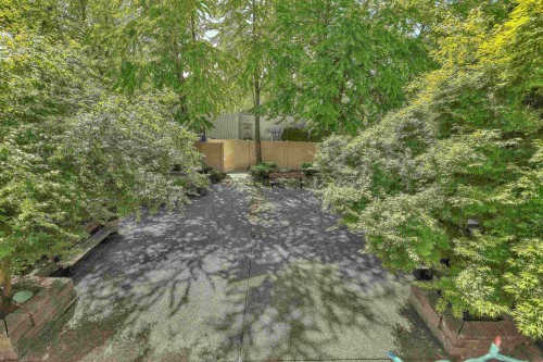 207-6385 121 Street, Surrey, BC 