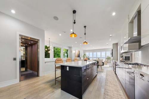 14999 Blackwood Lane, White Rock, BC 