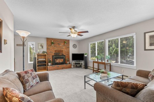 19949 51 Avenue, Langley, BC - Indoor Photo Showing Living Room With Fireplace