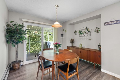 19949 51 Avenue, Langley, BC - Indoor Photo Showing Dining Room