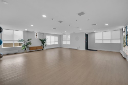 206-13458 95 Avenue, Surrey, BC 