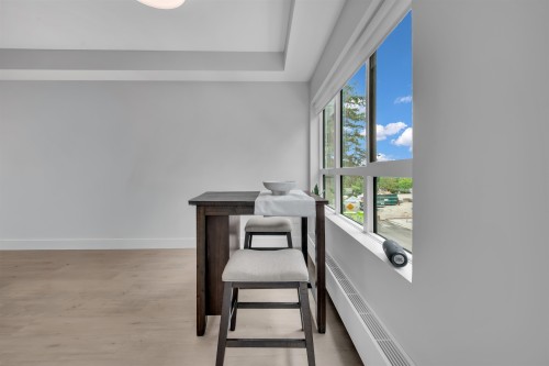 206-13458 95 Avenue, Surrey, BC 
